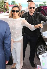 Eva Longoria - Arrives in Cannes (16.05.2013) 