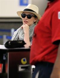 Kylie Minogue - LAX Airport in LA - June 9, 2012