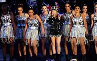 Kylie Minogue - Diamond Jubilee Concert  (4.6.2012)