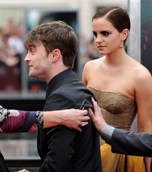 Emma Watson - Harry Potter and the Deathly Hallows Premiere in New York City, July 11, 2011