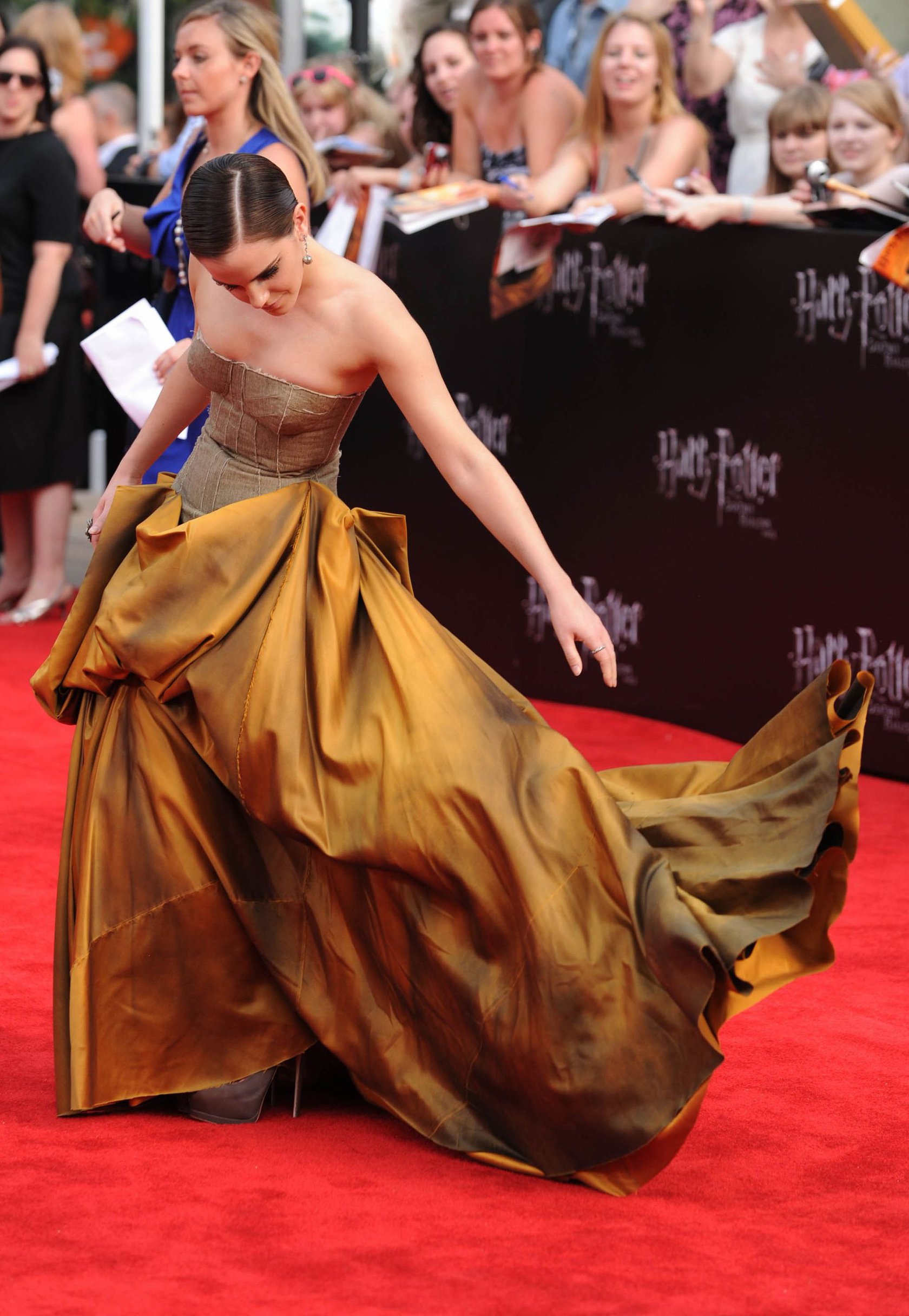 Emma Watson - Harry Potter and the Deathly Hallows Premiere in New York City, July 11, 2011
