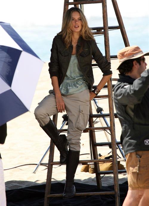 Alessandra Ambrosio Pictures Alessandra Ambrosio photoshoot on the beach in Malibu