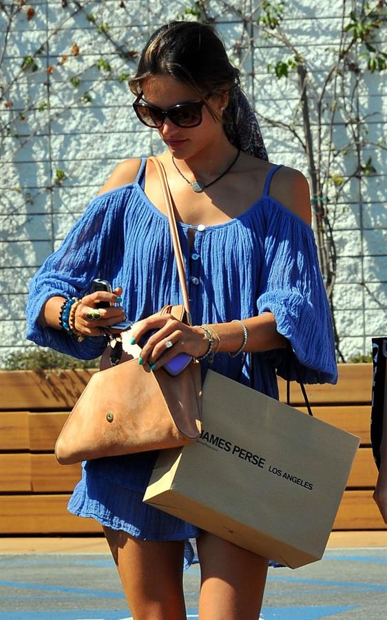 Alessandra Ambrosio shopping at James Perse Brentwood on September 6, 2011