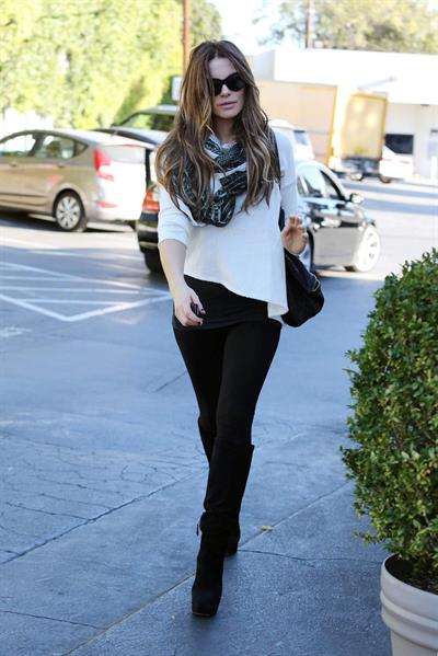 Kate Beckinsale at Brentwood Country Market October 31-2013 