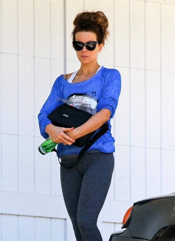 Kate Beckinsale visits a friend's house in Los Angeles, California April 9-2013 