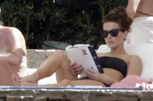 Kate Beckinsale in bikini as she fits in some sunbathing on family holiday in Mexico March 28-2013 