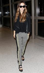 Kate Beckinsale at LA Airport September 23, 2013