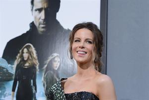 Kate Beckinsale Premiere of Columbia Pictures' 'Total Recall' at Grauman's Chinese Theatre in Hollywood August 1-20 
