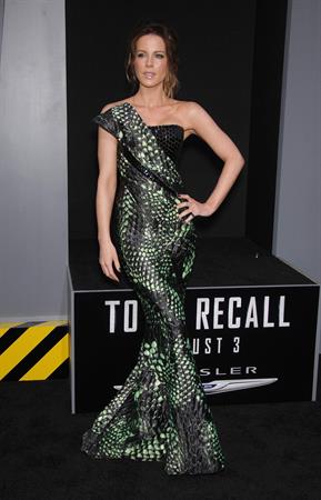 Kate Beckinsale Premiere of Columbia Pictures' 'Total Recall' at Grauman's Chinese Theatre in Hollywood August 1-20 