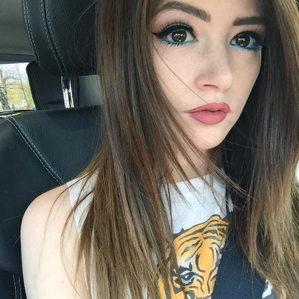 Chrissy Costanza taking a selfie