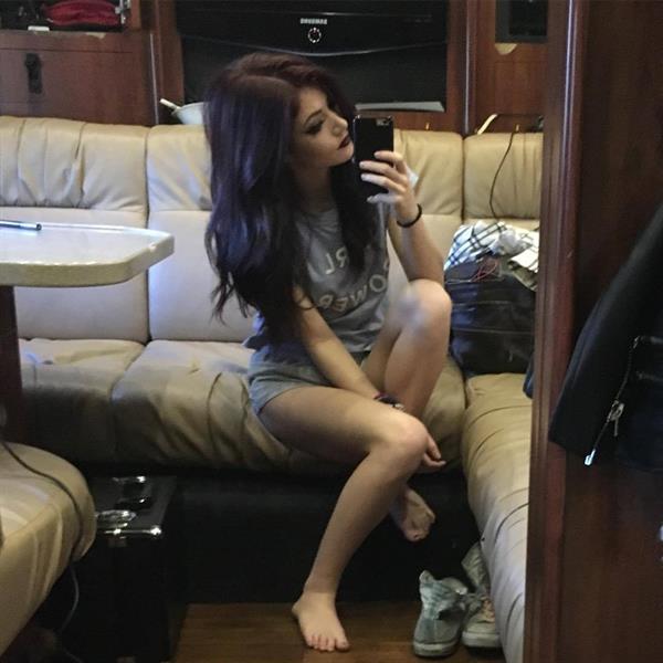 Chrissy Costanza taking a selfie