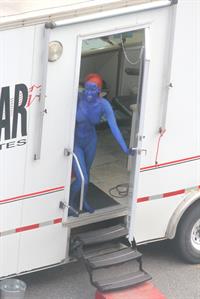 Jennifer Lawrence s On the Set of X-Men: Days of Future Past - Montreal, Canada (May 31, 2013) 