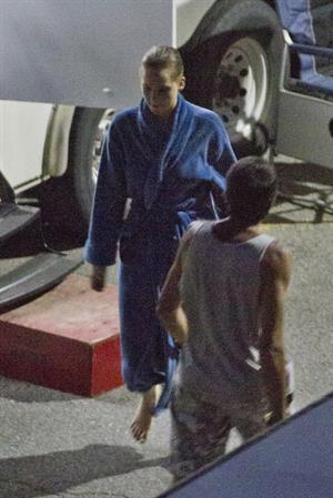 Jennifer Lawrence s On the Set of X-Men: Days of Future Past - Montreal, Canada (May 31, 2013) 