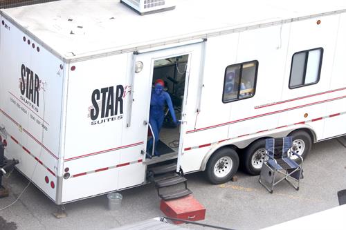 Jennifer Lawrence s On the Set of X-Men: Days of Future Past - Montreal, Canada (May 31, 2013) 