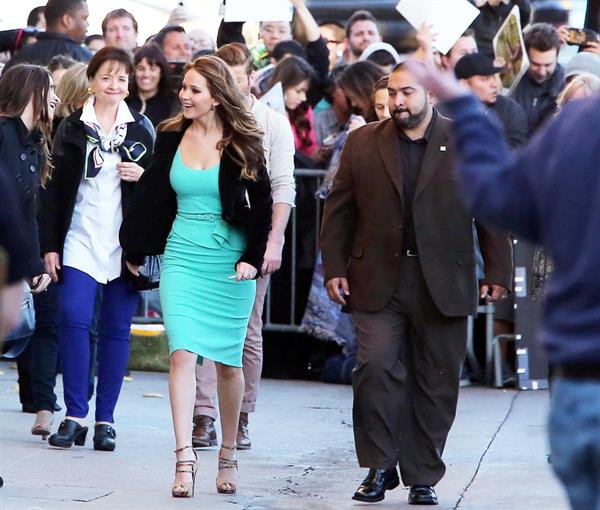 Jennifer Lawrence Arriving at the Jimmy Kimmel Live (January 31, 2013) 
