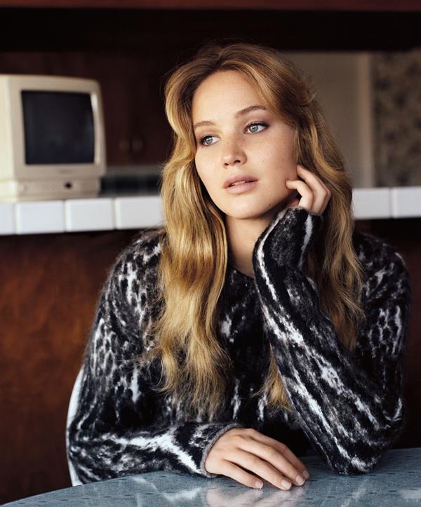 Jennifer Lawrence UK Vogue by Alasdair McLellan