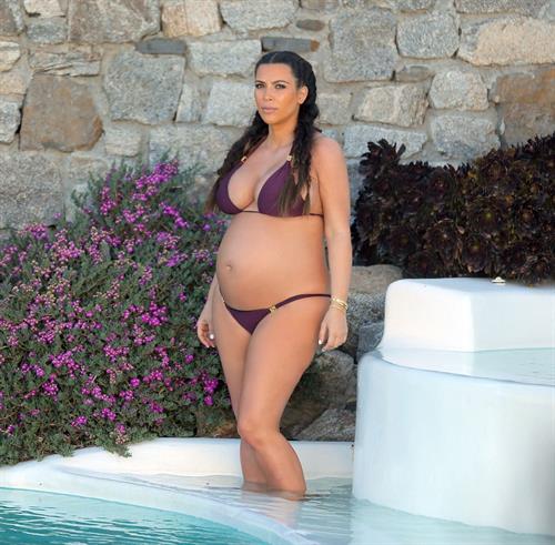 Kim Kardashian On vacation in in Mykonos, Greece (April 26, 2013) 