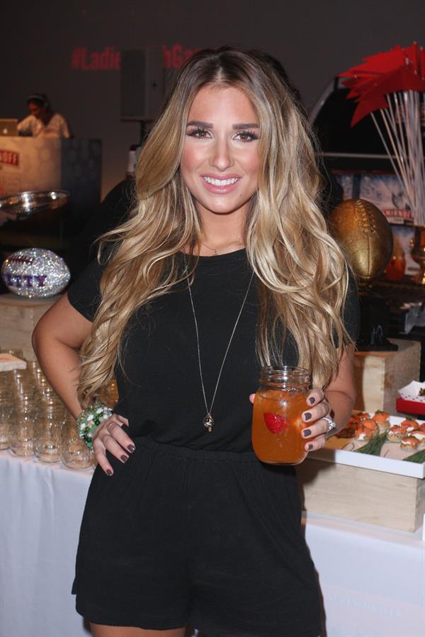 Jessie James Decker