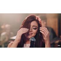 Chrissy Costanza