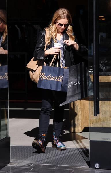 Kristen Bell out shopping at The Americana at Brand in Glendale 10/30/12