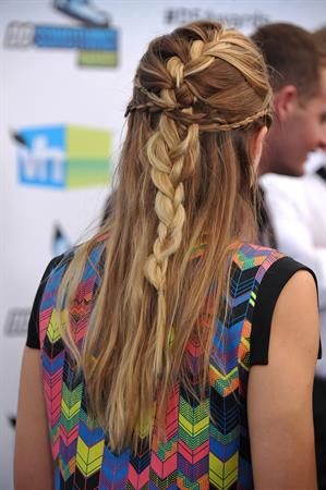 Kristen Bell - Do Something Awards in Santa Monica - August 19, 2012