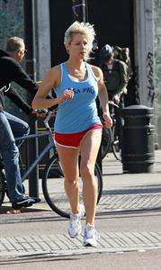 Abi Titmuss exercise candids in London October 22, 2010 