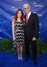Aimee Teegarden arrives at 2012 Oceana's SeaChange Summer Party on July 29, 2012 in Laguna Beach, California