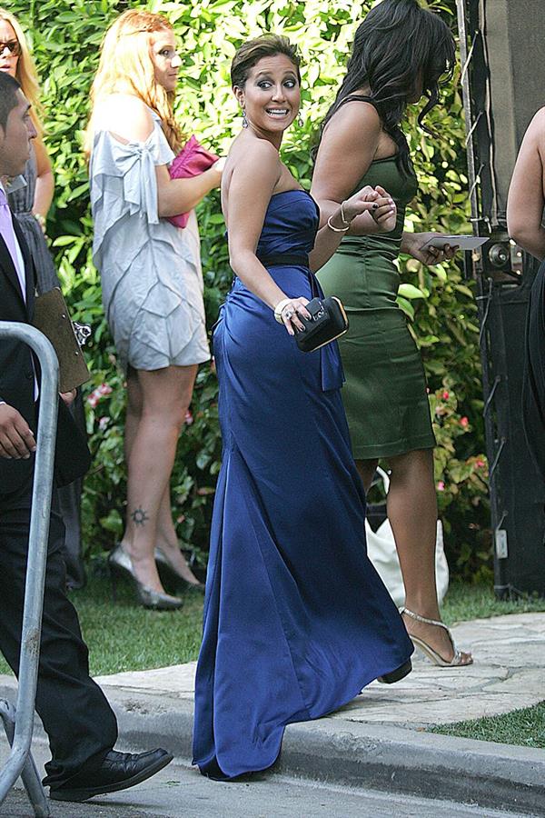 Adrienne Bailon arrives to Khloe Kardashian and Lamar Odoms wedding in Los Angeles 