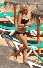 Alex Curran - Bikini candids spain - June 15, 2011