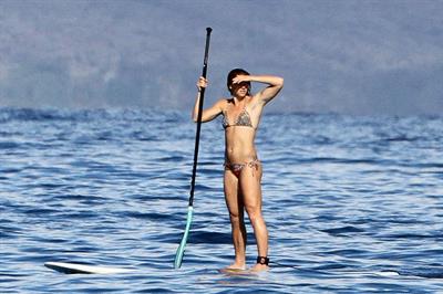 Alex Morgan bikini candids in Hawaii 12/19/12 