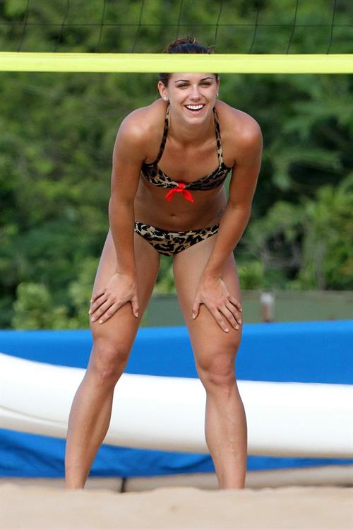 Alex Morgan bikini candids in Hawaii 12/19/12 