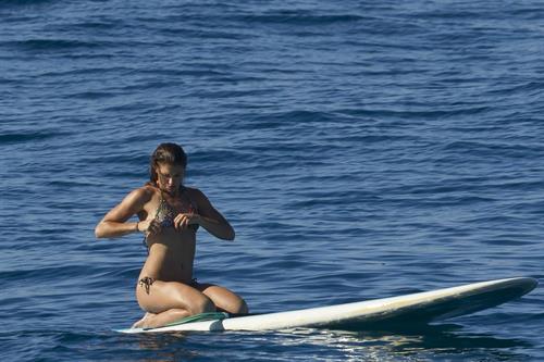 Alex Morgan bikini candids in Hawaii 12/19/12 