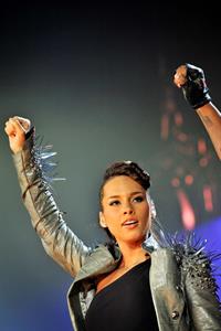 Alicia Keys performs in Anpwerpen Belgium on May 15, 2010