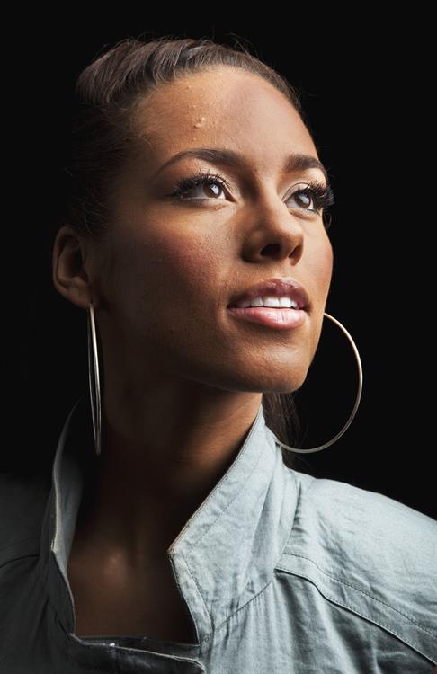 Alicia Keys LJ portrait session for the Element of Freedom in New York