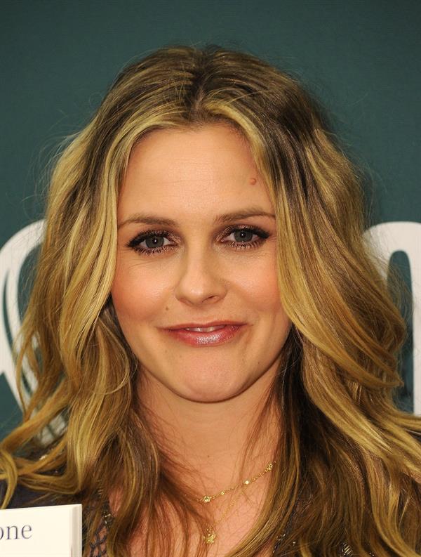 Alicia Silverstone book signing at Barnes and Noble in Los Angeles on March 15, 2011 
