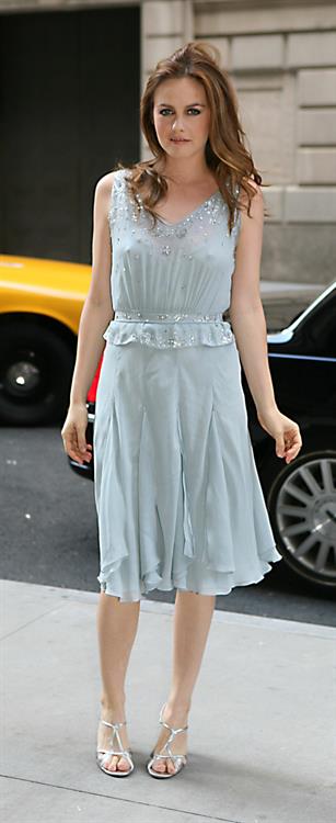 Alicia Silverstone attends Farm Sanctuary's 20th anniversary gala 