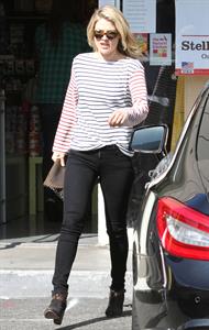 Ali Larter at the dog groomers in Los Angeles 10/22/13  