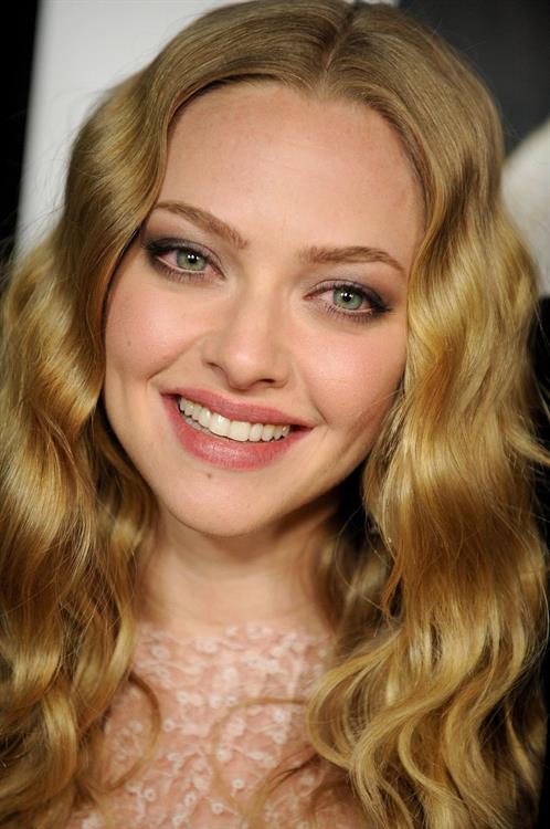 Amanda Seyfried Gone premiere in Los Angeles on February 21, 2012
