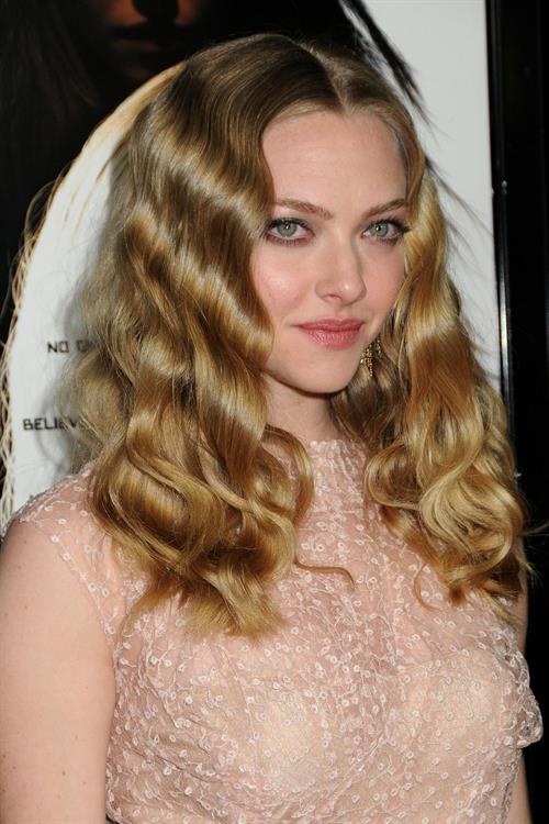 Amanda Seyfried Gone premiere in Los Angeles on February 21, 2012