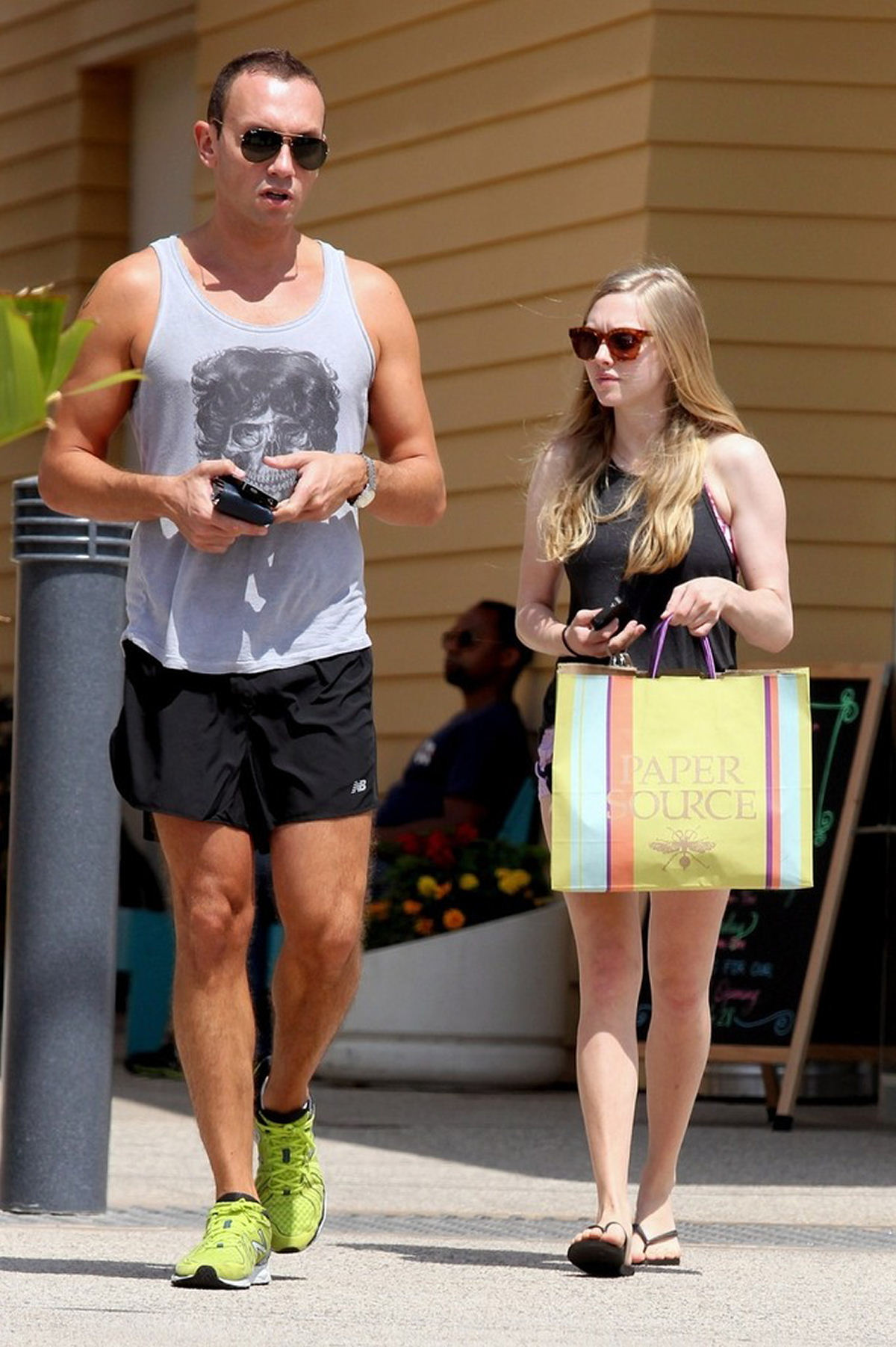 Amanda Seyfried Shopping In Los Angeles June 5, 2012