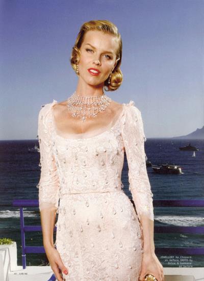 Eva Herzigova