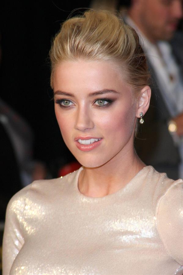 Amber Heard The Rum Diary premiere in London 3-11-2011 