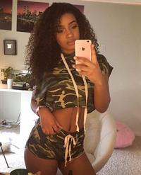 Corie Rayvon taking a selfie