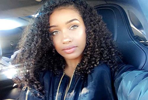 Corie Rayvon taking a selfie