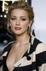 Amber Heard attending the Forgetting Sarah Marshall premiere in Hollywood 