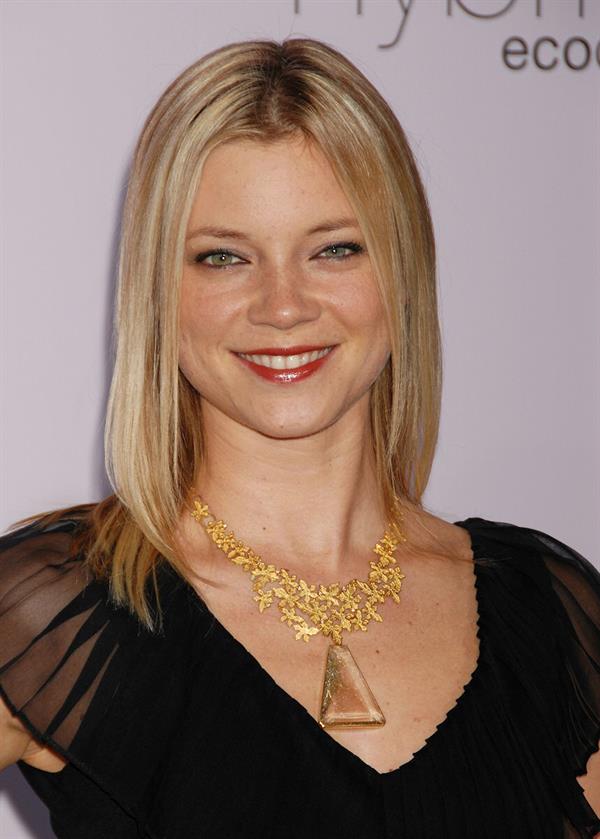 Amy Smart 18th annual Environmental Media Awards in Los Angeles 