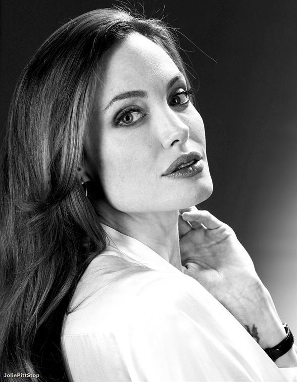 Angelina Jolie In the Land of Blood and Honey portraits 03.12.11 