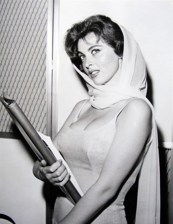 Tina Louise