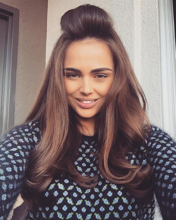 Xenia Deli taking a selfie