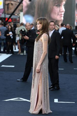 Angelina Jolie Salt Premiere in London on August 16, 2010 
